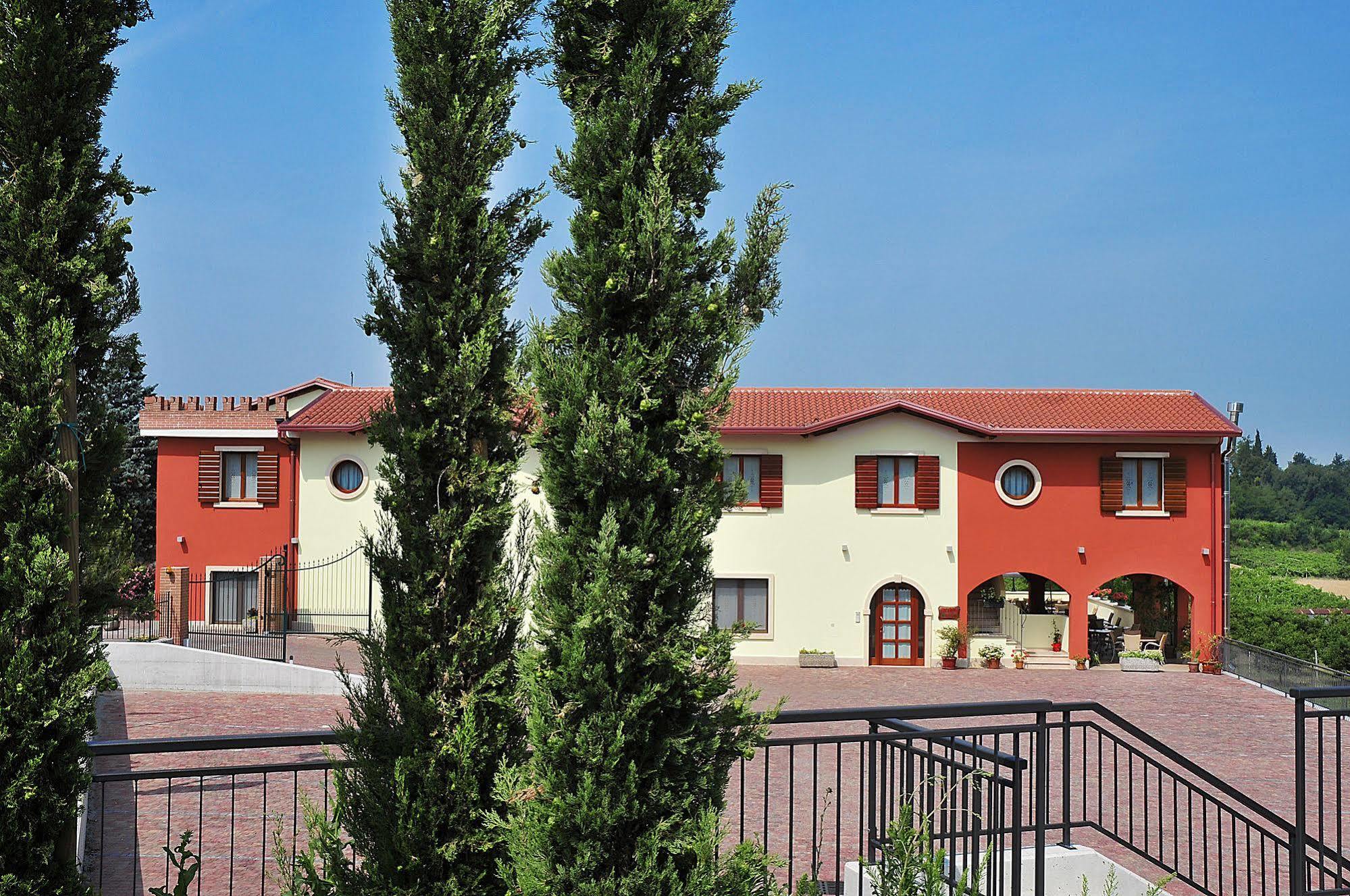 Locanda Al Pigno Сона Екстериор снимка